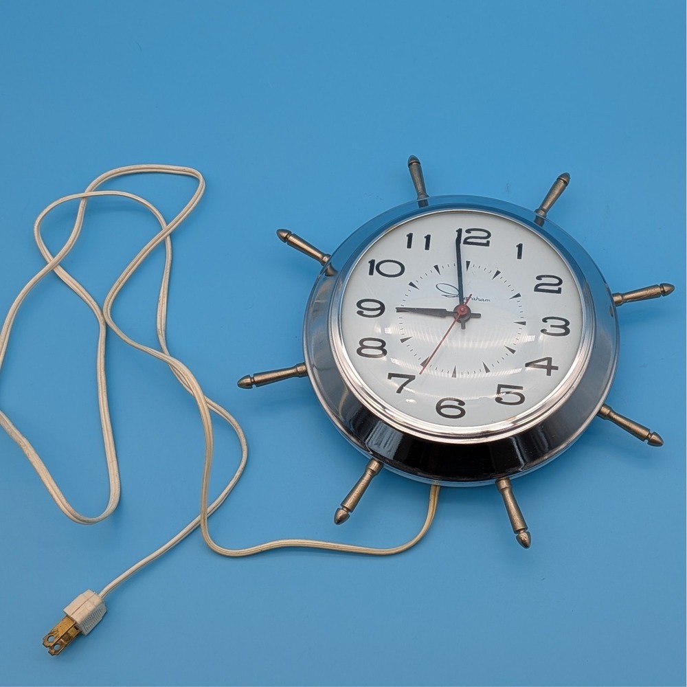 Vintage 1960s Ingraham Nautical Ship's Wheel Electric Clock Made in Canada